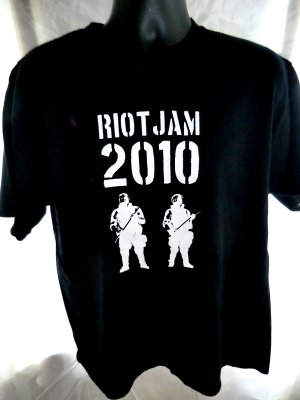 Riot Jam 2010 T-Shirt Size Large