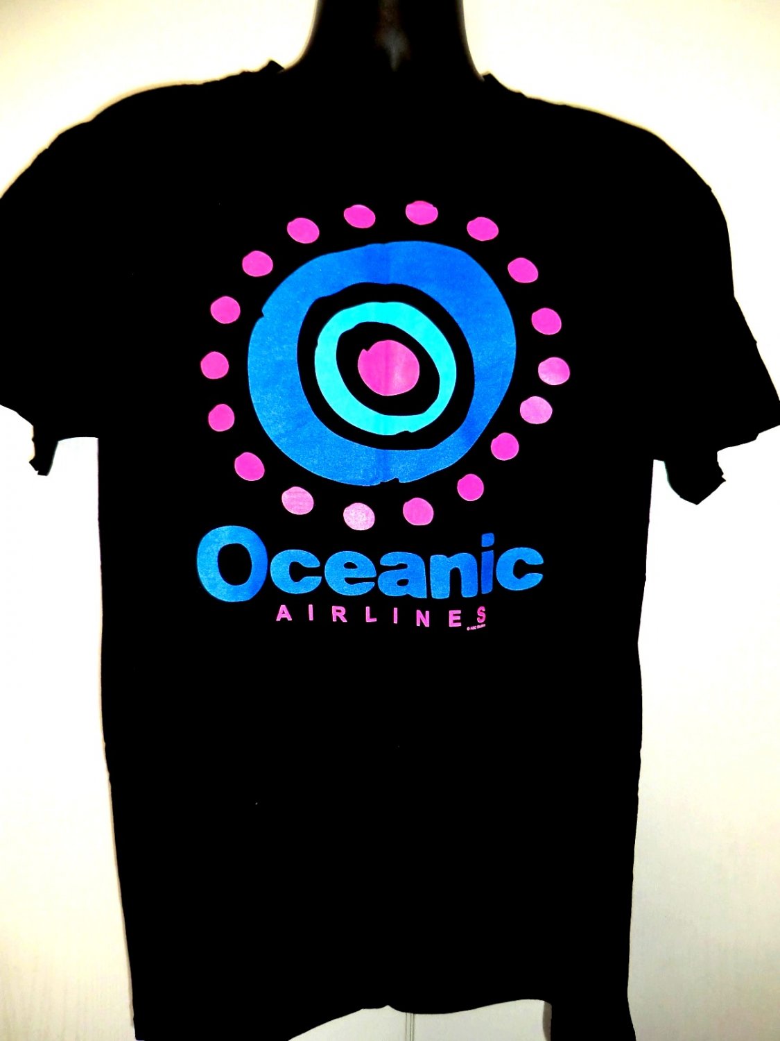 OCEANIC Airlines T-Shirt Size Large