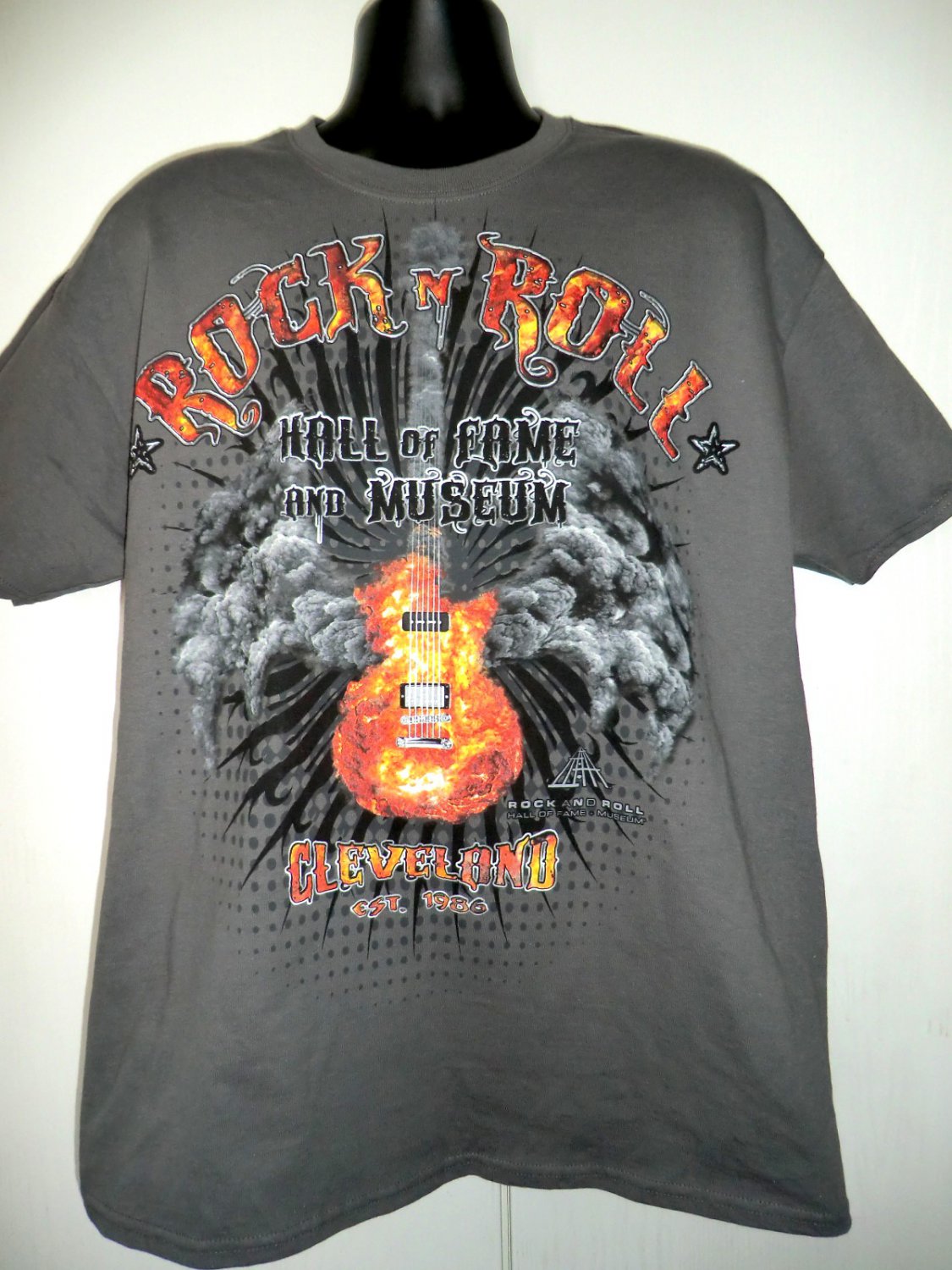 SOLD! Rock And Roll Hall Of Fame 2013 Inductees T-Shirt Size XL NWT New!