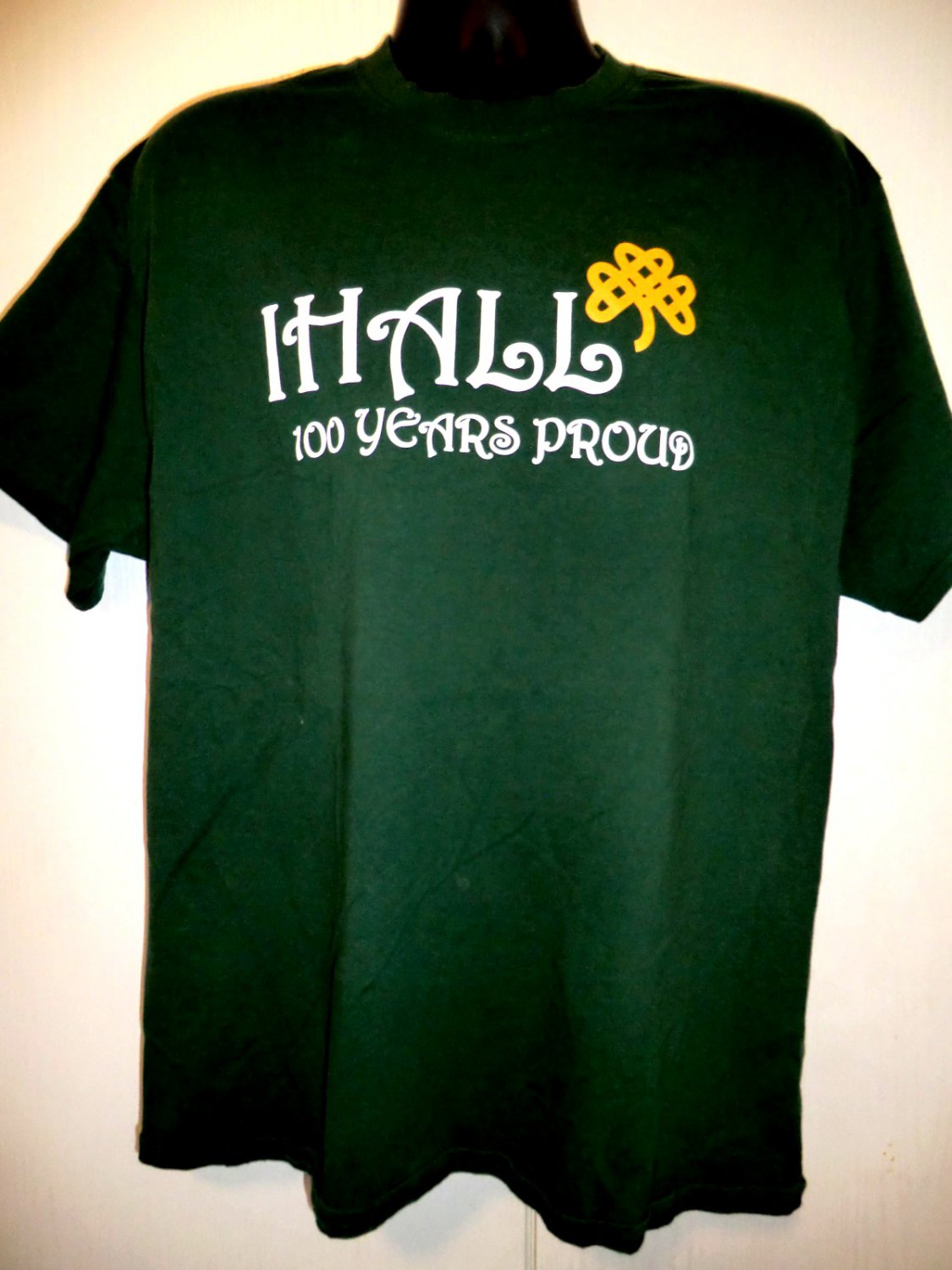 IHALL 100 Years Proud Irish T-Shirt Size Large