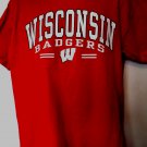 Red Wisconsin Badgers T-Shirt Size Large