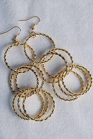 Earrings Gold Metal Circles,Post/DZ Gold