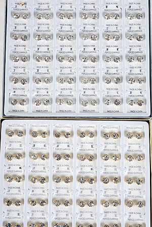 Earrings 8mm Clear Rhinestones 36pairs/DY **HOT**choose Gold Or Silver Finish