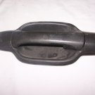 Chevy colorado drivers door handle