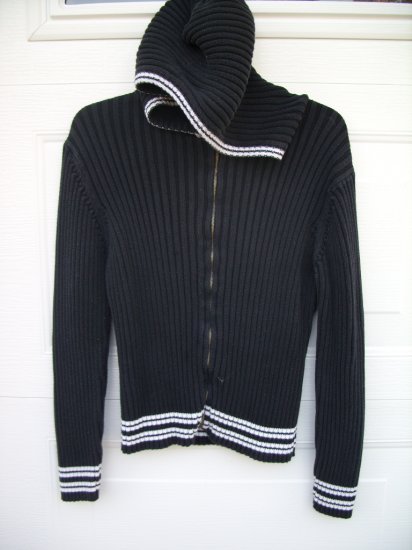 Old Navy Black & White Hooded Sweater SIZE XL