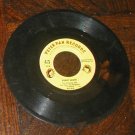 PETER PAN OLD MOTHER HUBBARD RECORD THREE KITTENS