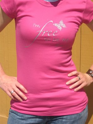 I'm Free Tee - Pink