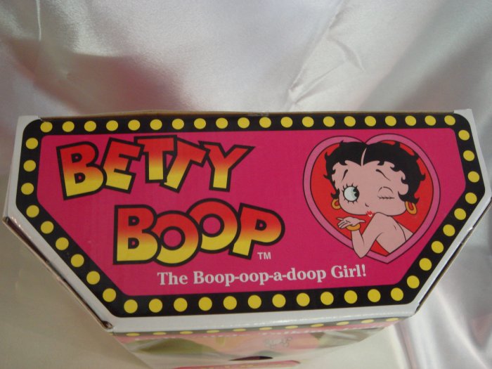 Betty Boop Collectible Talking Doll Fab 50s 4999 5425