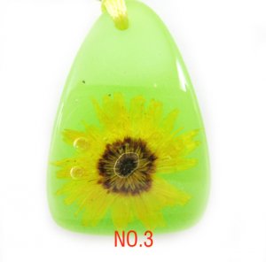Amber Real Charm Flower Necklace Pendant NO.3
