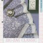Crochet pattern for versatile crochet border based on classical Greek lines