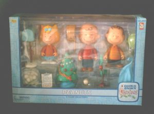 Schulz Peanuts Classic Charlie Brown Christmas Collection Gift