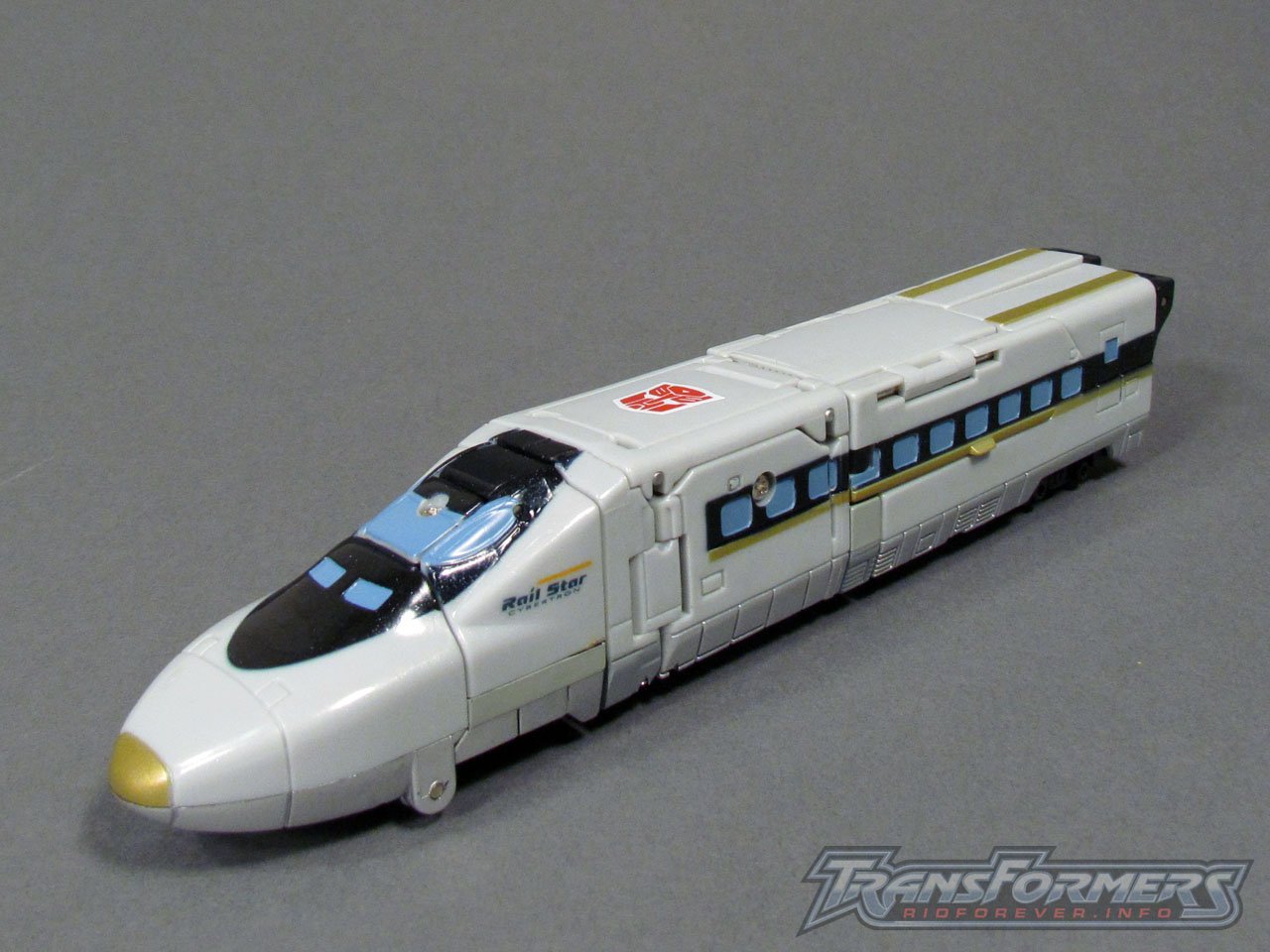 train transformers toys