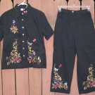 STUDIO WEST Black Embroidered Capri Set - Medium