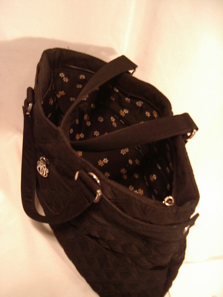 Vera Bradley East West Tote Black Microfiber   market city shopper handbag  Retired