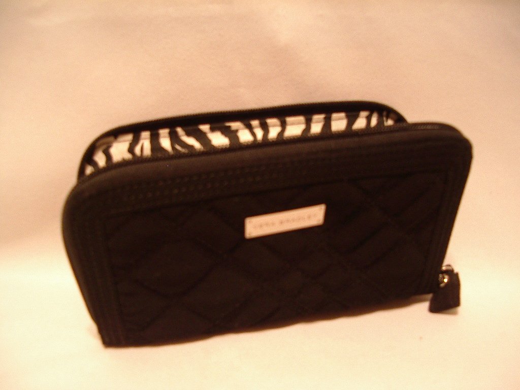 vera bradley coin wallet