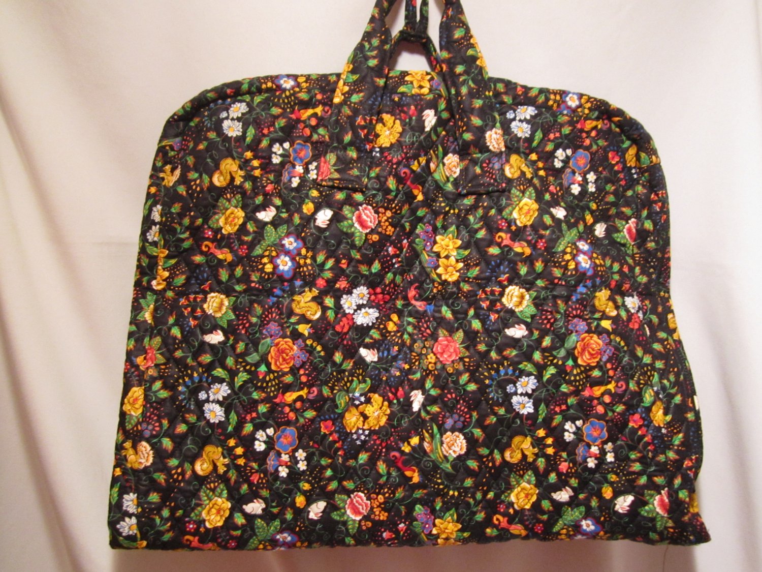Vera Bradley Garment Bag in Tavern on the Green • Retired NWT