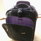 Tumi Vista lightweight wheeled case 4820D carry-on ballistic nylon short trip luggage 18" 19"