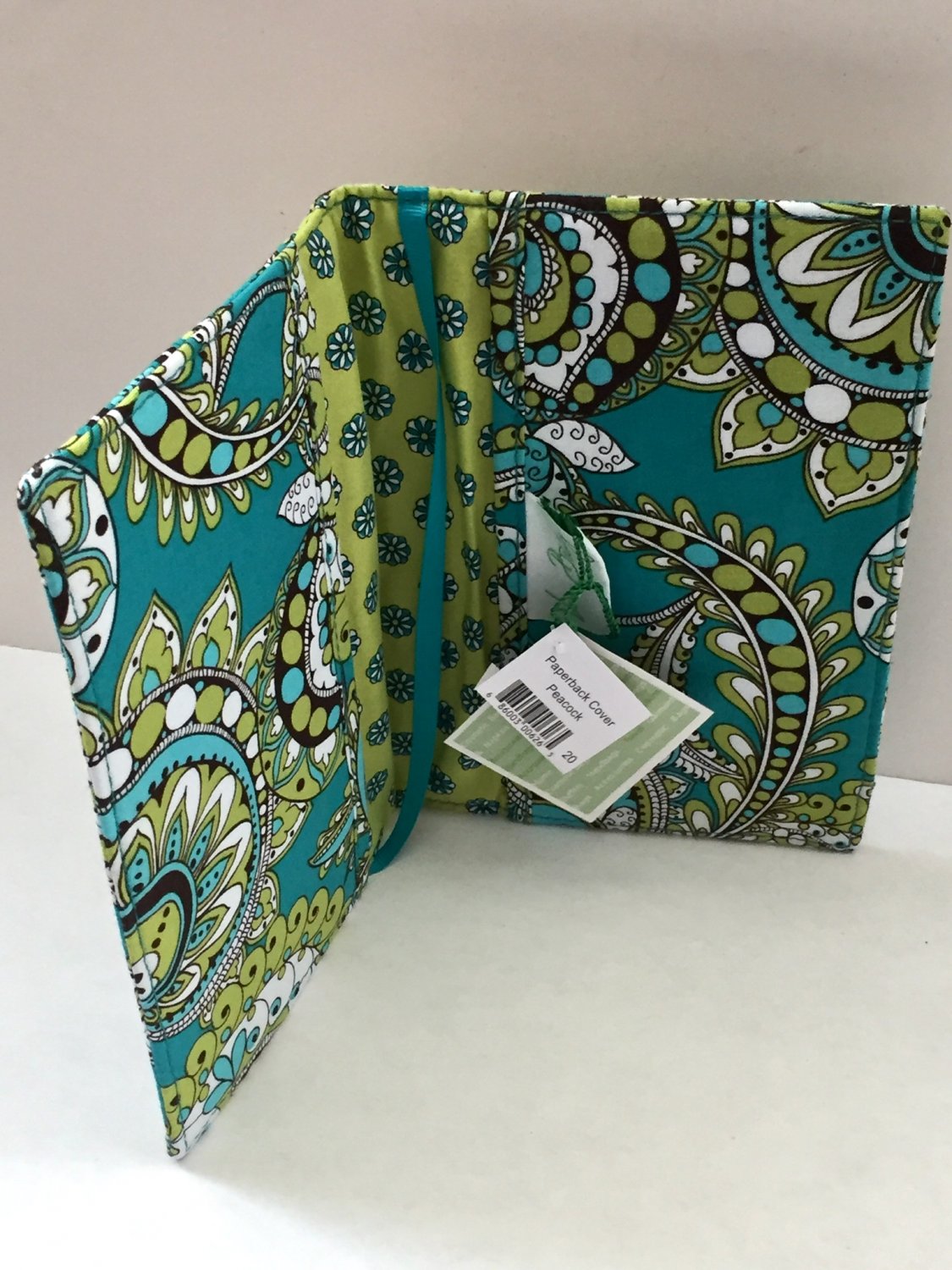 Vera Bradley Book Cover paperback Peacock retired pattern bookcover NWT