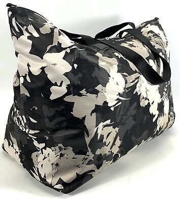 tumi just in case duffel