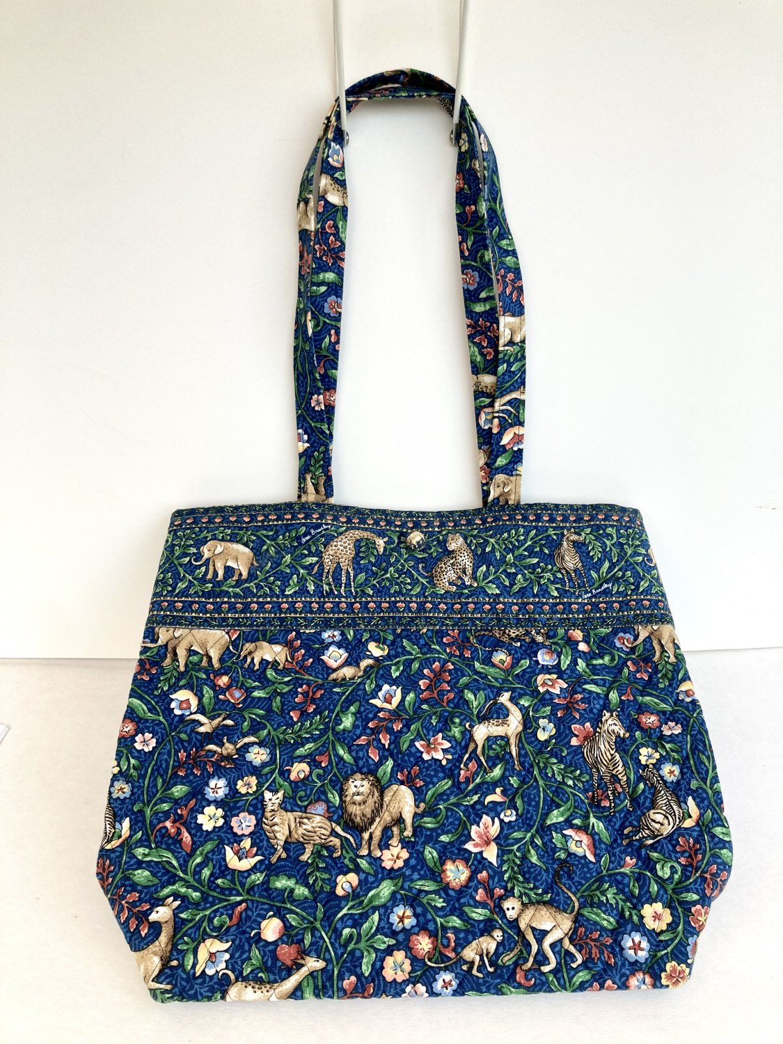 Vera Bradley Tote Animal Kingdom rare vintage pattern NWOT Retired