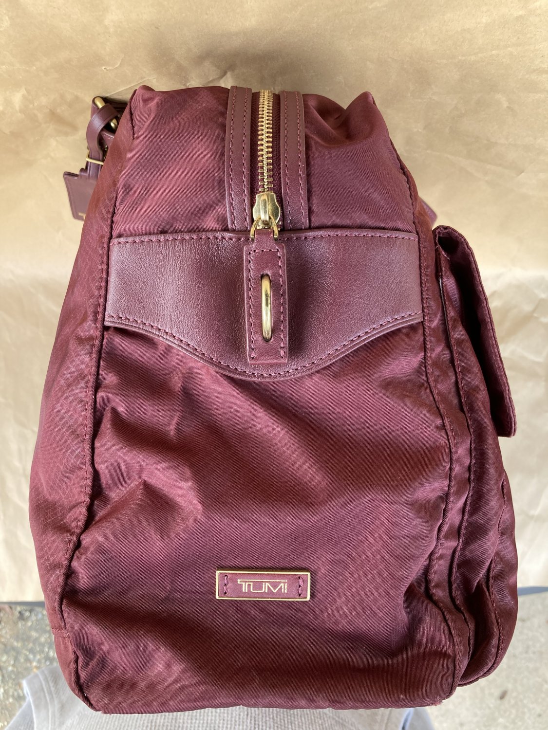 Tumi Voyageur Carryall shoulder bag nylon leather large tote Munich Cortina Geneva