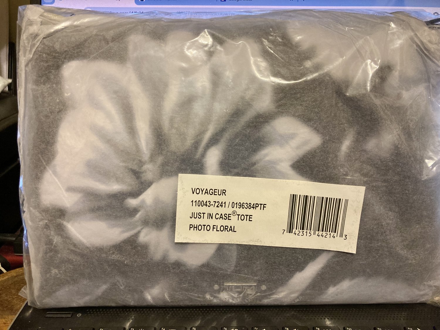 Tumi Just in Case Tote Photo Floral foldable packable Voyageur Exclusive discontinued JIC