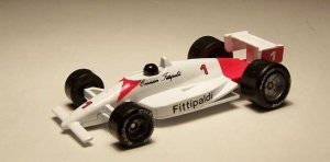 RACING CHAMPIONS INDY RACE CAR FITTIPALDI