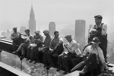 ROCKEFELLER BUILDING ironworkers CONSTRUCTION LUNCH poster 20x30 HISTORIC - QW0