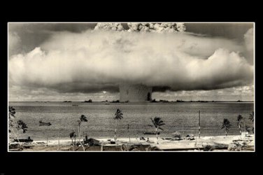 1946 US NUCLEAR TESTING OVER PACIFIC OCEAN POSTER marshall islands 20x30  -PY1