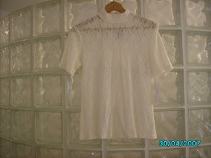 Ladies stretch lace top