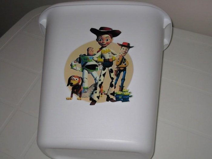 Toy Story 2 Trash Can