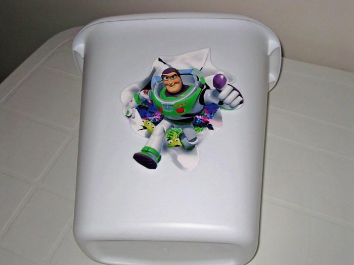 Toy Story Buzz Trash Can