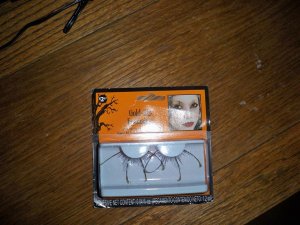 Gold tip eyelashes