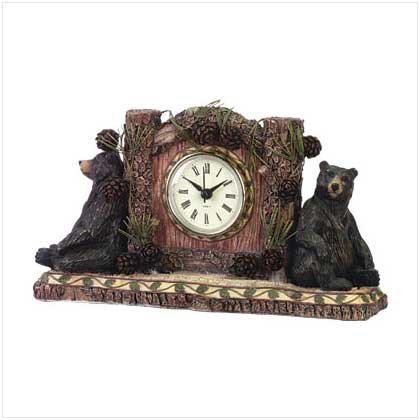 WOODSY BEAR DESK CLOCK