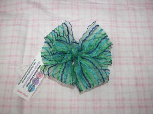 C22- Blue and Green Pinwheel Bow