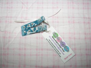 A19- Blue Snowflake with Rhinestones Simple Clip Set