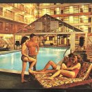 TRAVEL INN MOTOR HOTEL NEW YORK CITY 2 YOUNG COUPLES POOLSIDE 877