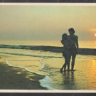 2 Lovers Strolling On the Seashore At Sunrise / Sunset Chrome Postcard 1271 2 Lovers Strolling On the Seashore At Sunrise / Sunset Chrome Postcard 1271