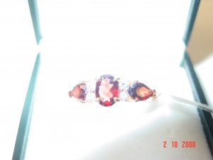 Garnet Ring- NWT size 7 14 KT Free US SHipping