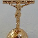 Mini Christ statue. Mini Christ statue.
