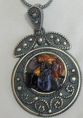 PZ1 - check out this unique pendant !