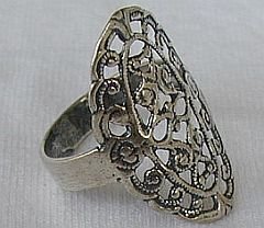 SE1-oriental ring
