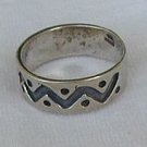 Spots silver ring