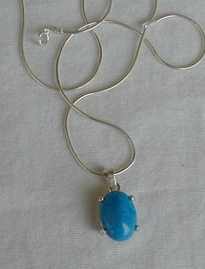 Mini turquoise pendant