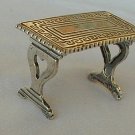 Table miniature-C