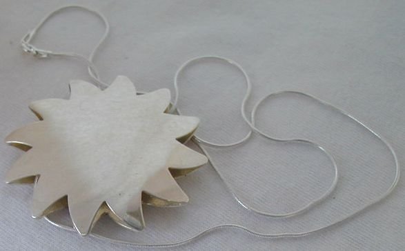 Full sun pendant