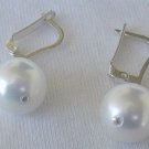 White pearls earrings