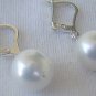 White pearls earrings