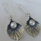 Silver pearl earrings-B
