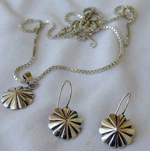 Mini silver set